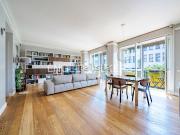 Appartamento in vendita di 118 m² in Via Arona, 18