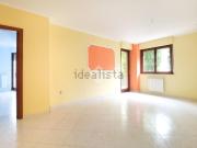 Appartamento in vendita di 118 m² in Via Vestina
