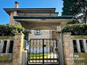 Appartamento in vendita di 119 m² in Via Aurelio Saffi, 38