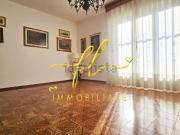 Appartamento in vendita di 119 m² in Via Mentana