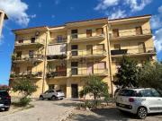Appartamento in vendita di 150 m² in Strada Statale 106...