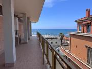 Appartamento in vendita di 120 m² in Lungomare Paolo...