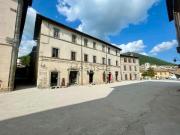 Appartamento in vendita di 120 m² in Piazza dei Quaranta...