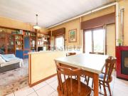 Appartamento in vendita di 120 m² in Via Bettola