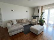 Appartamento in vendita di 120 m² in Via Canada