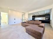 Appartamento in vendita di 120 m² in Via Colombare