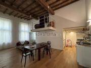 Appartamento in vendita di 120 m² in Via delle Orfane