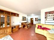 Appartamento in vendita di 120 m² in Via Emilia, 9