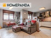 Appartamento in vendita di 120 m² in Via Francesco...