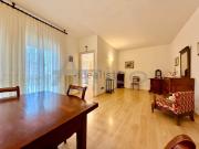 Appartamento in vendita di 120 m² in Via Giovanni Pascoli