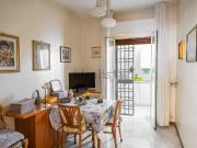 Appartamento in vendita di 120 m² in Via Giulio Petroni, 109