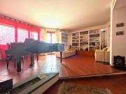 Appartamento in vendita di 120 m² in Via Mario Mona