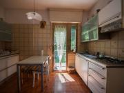 Appartamento in vendita di 120 m² in Via O.Petriccioli