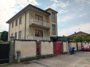 Appartamento in vendita di 120 m² in Via San Fermo della...