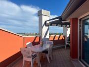 Appartamento in vendita di 120 m² in Viale degli Aironi, 1