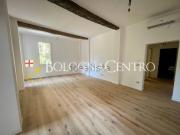 Appartamento in vendita di 121 m² in Via del Porto