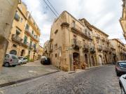 Appartamento in vendita di 121 m² in Via Luigi Sturzo, 129