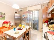 Appartamento in vendita di 121 m² in Via Paolo Vasta, 6