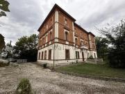 Appartamento in vendita di 121 m² in Via San Vitale Est,...