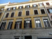 Appartamento in vendita di 122 m² in Via Modena, 32