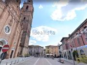 Appartamento in vendita di 123 m² in Piazza Santi Fermo...