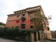 Appartamento in vendita di 123 m² in Via della Mendola, 153