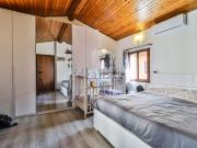 Appartamento in vendita di 123 m² in Via Francesco...