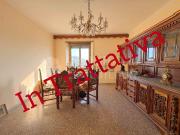 Appartamento in vendita di 124 m² in Via Casilina, 169