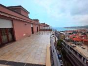 Appartamento in vendita di 124 m² in Via Giovane Italia