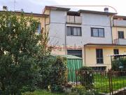 Appartamento in vendita di 124 m² in Via Giuseppe Chiarini