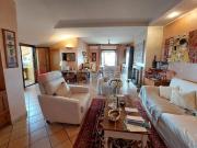 Appartamento in vendita di 125 m² in Via dei Salici, 2