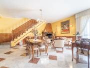 Appartamento in vendita di 125 m² in Via delle Driadi, 39