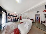 Appartamento in vendita di 125 m² in Via Giampiero...