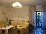 Appartamento in vendita di 125 m² in Via Vecchia per Montone