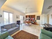 Appartamento in vendita di 126 m² in Via Elvia Recina