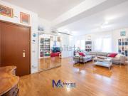 Appartamento in vendita di 126 m² in Viale Campania, 29