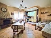 Appartamento in vendita di 127 m² in Via Napoli, 50