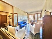 Appartamento in vendita di 127 m² in Via Ugo Foscolo