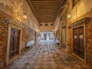 Appartamento in vendita di 128 m² in Calle Loredan, 3685