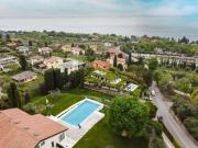 Appartamento in vendita di 128 m² in Via Pralesi, 26