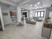 Appartamento in vendita di 130 m² in Via Ammiraglio Curzon