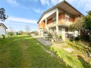 Appartamento in vendita di 130 m² in Via Cavinello Ovest, 50