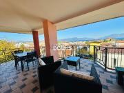 Appartamento in vendita di 130 m² in Via Dante Alighieri