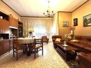 Appartamento in vendita di 130 m² in Via Duilio, 1