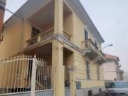 Appartamento in vendita di 130 m² in Via Francesco de...