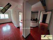 Appartamento in vendita di 130 m² in Via Francesco Petrarca