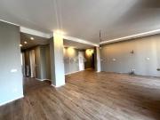 Appartamento in vendita di 130 m² in Via Leonardo Da...