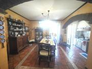 Appartamento in vendita di 130 m² in Via Ota