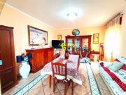 Appartamento in vendita di 130 m² in Via San Simone