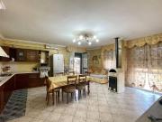 Appartamento in vendita di 130 m² in Via XI Febbraio